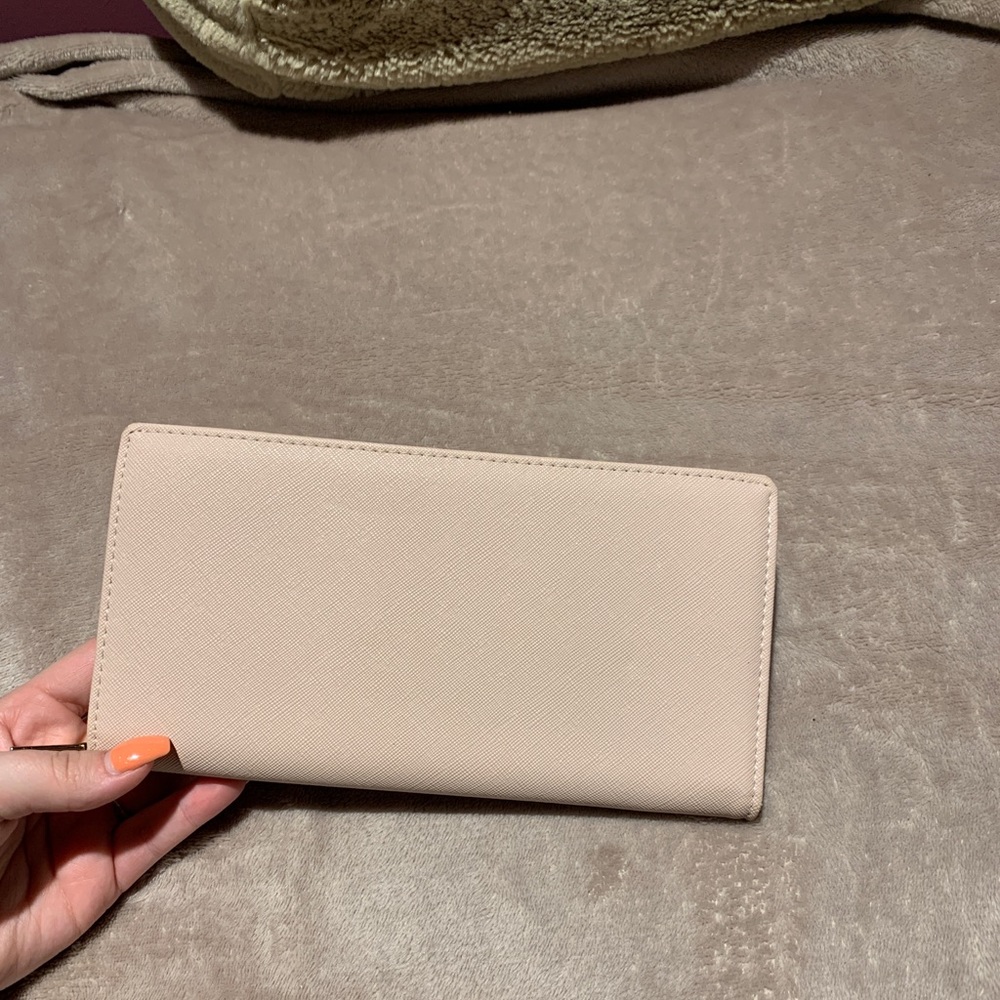 Wallet - Picture 2 of 6